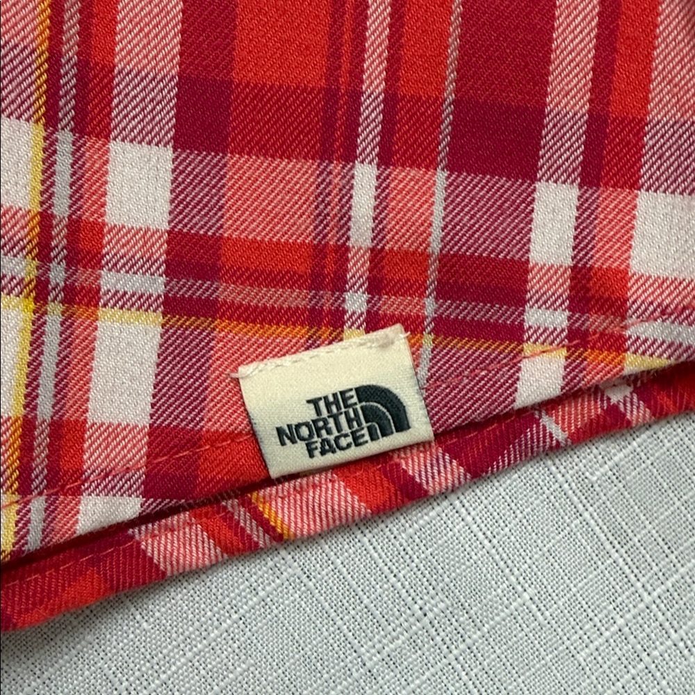 The North Face Pink Plaid Button Down Shirt - Picture 3 of 7